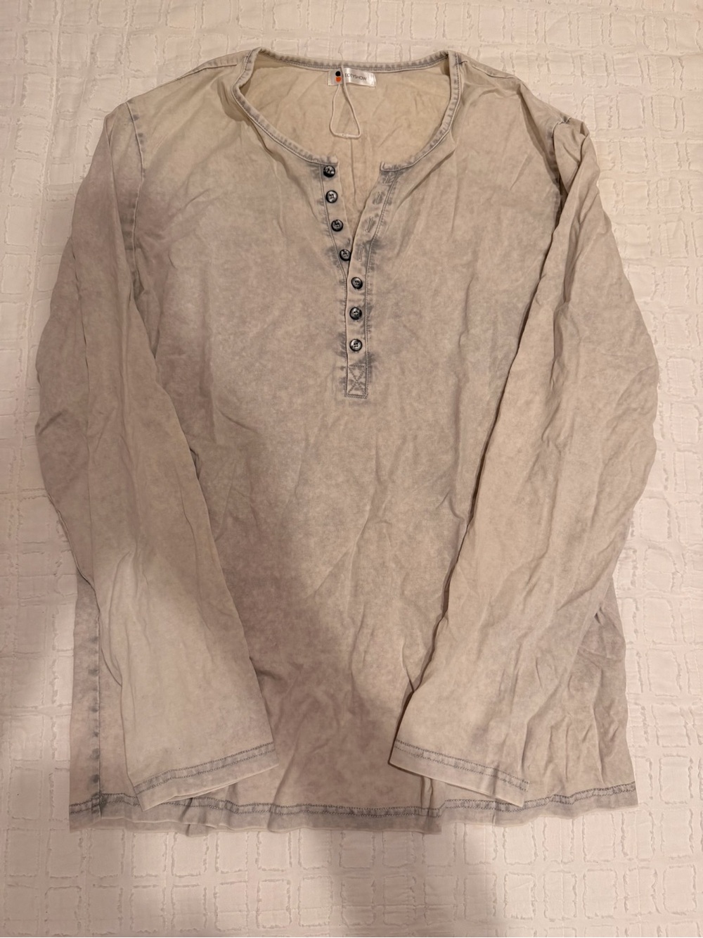 Light Gray Long-Sleeve Henley Shirt - Men's